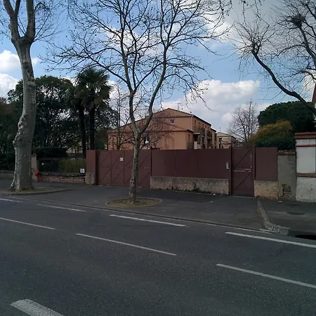 Studio Premium Zenith Arenes Purpan Toulouse Exterior photo